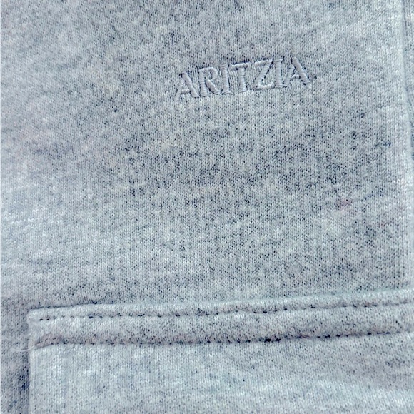 Aritzia NEW! Heather Grey - Cozy Fleece Mega Cargo Sweatpant - Picture 7 of 7